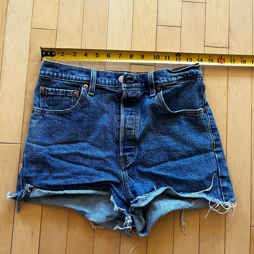 Levi's Ribcage Blue Jean Shorts - Picture 1 of 5